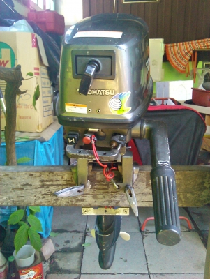 ขายเครื่องเรือ tohatsu 5 แรง หางสั้น สภาพดี