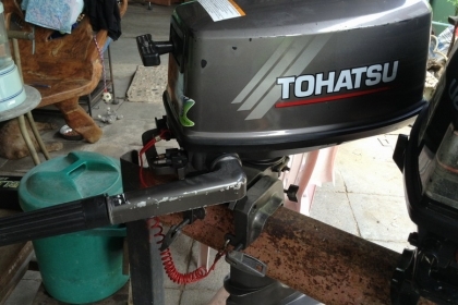ขายเครื่องเรือ tohatsu 5 แรง หางสั้น สภาพดี