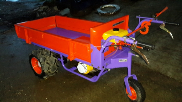 สามล้อการเกษตรและก่อสร้างปรับสภาพพร้อมใช้งาน