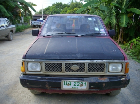 ขายนิสสันบิ๊กเอ็ม ตอนเดียว ฝาขาวราคาเบาๆๆ