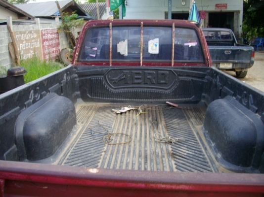 ขายนิสสันบิ๊กเอ็ม ตอนเดียว ฝาขาวราคาเบาๆๆ