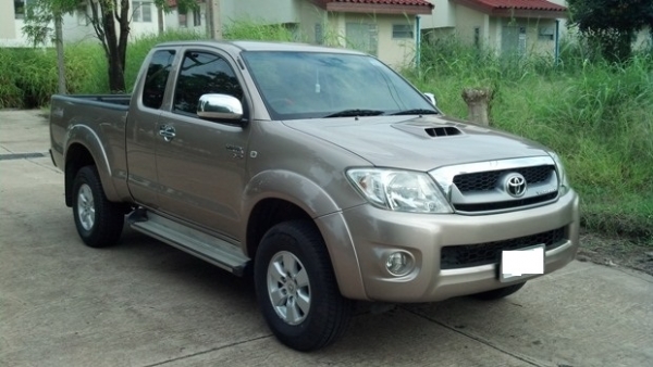2011 HILUX VIGO 2.5 E SMART CAB PRERUNNER