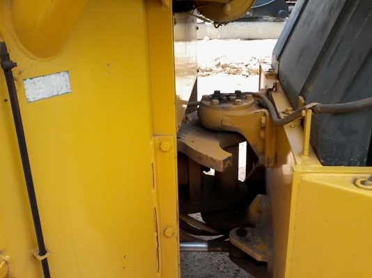 ขายด่วนครับ รถบด SAKAI 3 ล้อ สวยมากครับ ซื้อมาแล้วยังไม่ได้ใช้งาน เลยครับ