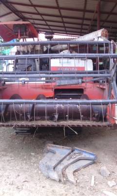 ขายรถเกี่ยวข้าวคูโบต้า DC60