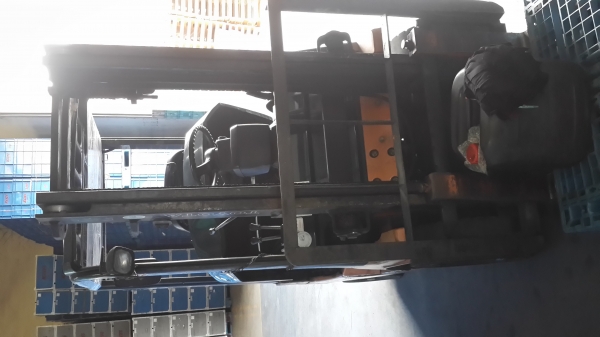 ขายรถฟอร์คลิฟต์ 1.5 ตัน เครื่องดีเซล