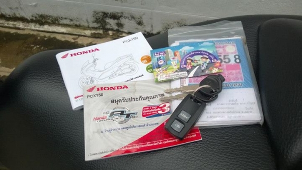 รถบ้านมือเดียว PCX 150 2013 วิ่ง 2000 ใหม่กริ๊บมาก ขายถูกๆ ต่อได้