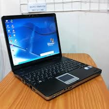 ขาย Notebook TOSHIBA SS1700 TOUCHSCREEN แรงๆ 4500 บาท เท่านั้นไม่รวมค่าจัดส่ง