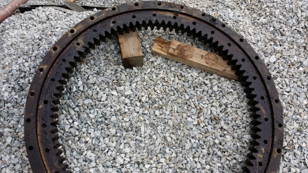 ขายเหมาอะใหล่ด่วน KOMATSU PC120-3  หลายรายการ ถูกฯฯฯ