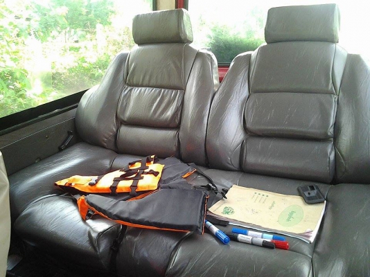 รถบ้านป้ายแดงไม่เคยลุย95000บาท แก็สLPG ของเเต่งใหม่หมด ขับได้เลย