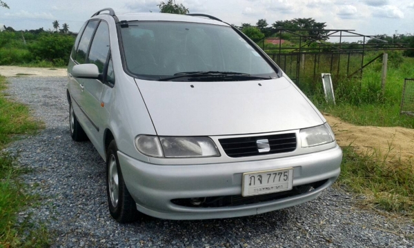Seat Alhambra รถครอบครัว 7 ที่นั่ง ดีเซลโรงงาน ประหยัด Seat Alhambra รถครอบครัว 7 ที่นั่ง ดีเซลโรงงาน ประหยัด