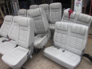 เบาะรถตู้