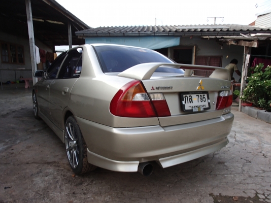 รถบ้านสวยมากๆ สภาพดีพร้อมไช้ครับเครื่องช่วงล่างเกียแอร์ดีมากสีสวยไม่ต้องทำอีก รถบ้านสวยมากๆ สภาพดีพร้อมไช้ครับเครื่องช่วงล่างเกียแอร์ดีมากสีสวยไม่ต้องทำอีก