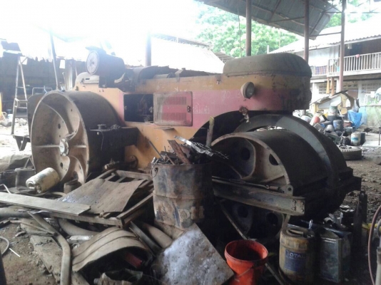 ต้องการขายรถบดSAKAI KD7610 ตรวจเช็คทำสีพร้อมใช้