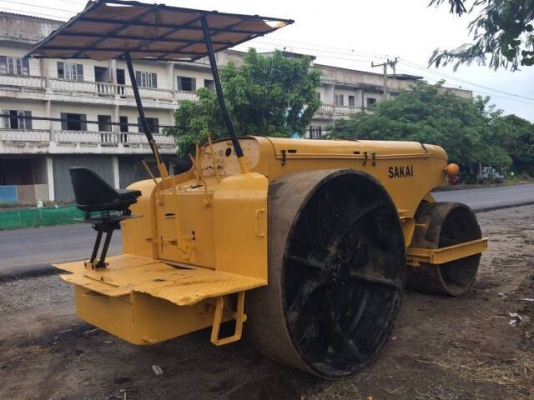 ต้องการขายรถบดSAKAI KD7610 ตรวจเช็คทำสีพร้อมใช้