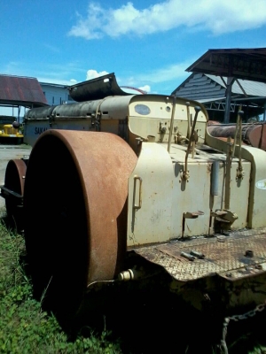 ต้องการขายรถบดSAKAI KD7610 ตรวจเช็คทำสีพร้อมใช้