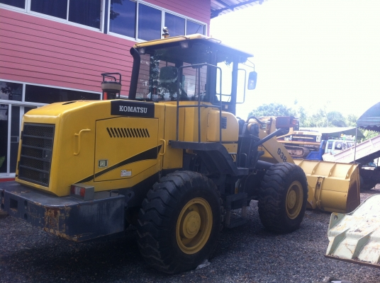 ขายรถตักจีน สภาพดีใช้งาน พันกว่าชัวโมง 938-2 ขายรถตักจีน สภาพดีใช้งาน พันกว่าชัวโมง 938-2