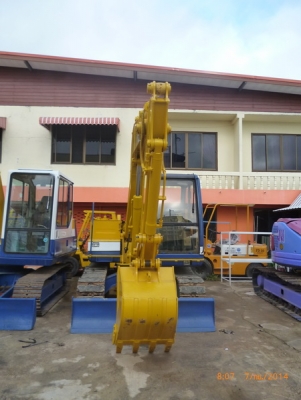 ขาย KOBELCO SK60-1           089-8531812 มีรถจัดส่งให้