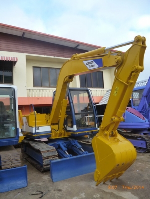 ขาย KOBELCO SK60-1           089-8531812 มีรถจัดส่งให้