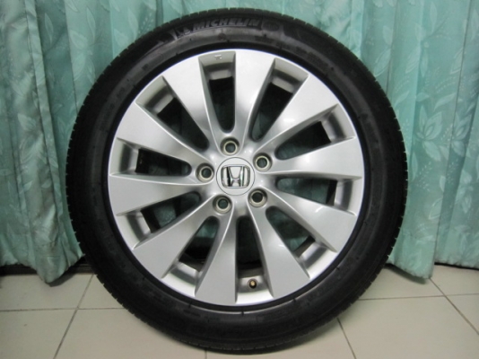 ขายล้อแม็ก HONDA ACCORD G9 ขอบ 17 พร้อมยาง Michelin ปี 13