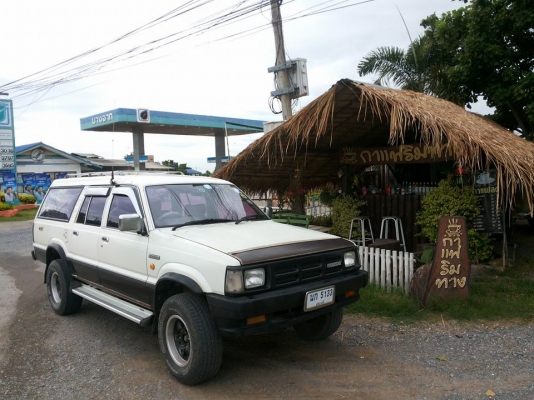 ขายมาสด้าแวนรถครอบครัวพร้อมใช้ ขายมาสด้าแวนรถครอบครัวพร้อมใช้