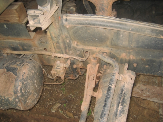 ฮีโน่  FB  เครื่อง 195 แรง   ราคา 430,000 บาท