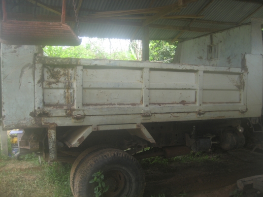 ฮีโน่  FB  เครื่อง 195 แรง   ราคา 430,000 บาท