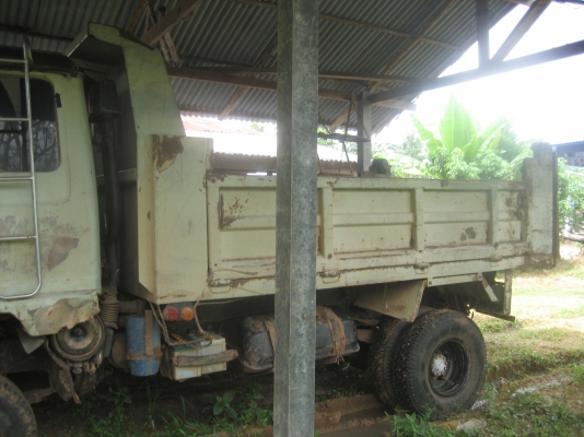 ฮีโน่  FB  เครื่อง 195 แรง   ราคา 430,000 บาท