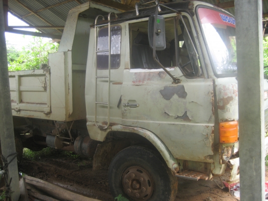 ฮีโน่  FB  เครื่อง 195 แรง   ราคา 430,000 บาท