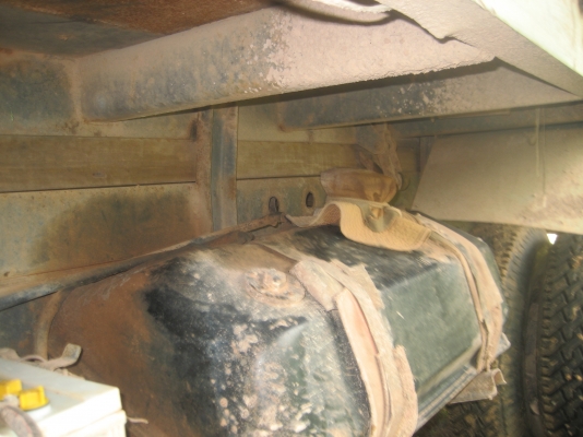 ฮีโน่  FB  เครื่อง 195 แรง   ราคา 430,000 บาท