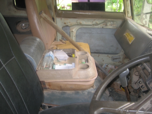 ฮีโน่  FB  เครื่อง 195 แรง   ราคา 430,000 บาท