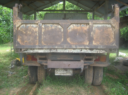 ฮีโน่  FB  เครื่อง 195 แรง   ราคา 430,000 บาท