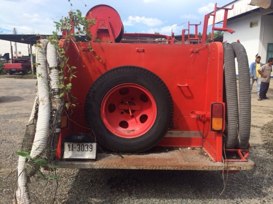 ขายรถ 6 ล้อดับเพลิง TOYOTA มีทะเบียน รถราชการแท้ สภาพเดิมๆ อุปกรณ์ ครบมาก ยางใหม่ๆเลย 7 เส้น น่าอนุรักษ์ หรือ เอาไปใช้เข้าฉากหนัง