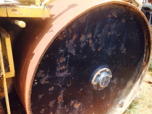 ต้องการขายรถบดSAKAI R2 ตรวจเช็คทำสีพร้อมใช้ เล่มทะเบียน