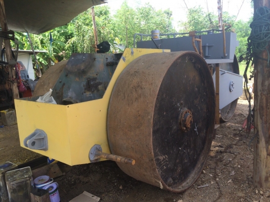 ต้องการขายรถบดSAKAI R2 ตรวจเช็คทำสีพร้อมใช้ เล่มทะเบียน