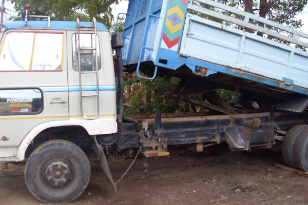 * ขาย HINO FD เครื่ิอง EH700 กะบะยาว 4.50 หัวสวย ขาย 510,000.-