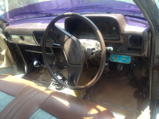 ขายโตโยม้าดำช่วงสั้นดีเซลทะเบียนโอน