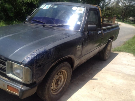 ขายโตโยม้าดำช่วงสั้นดีเซลทะเบียนโอน