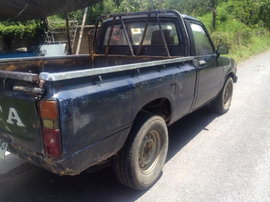 ขายโตโยม้าดำช่วงสั้นดีเซลทะเบียนโอน