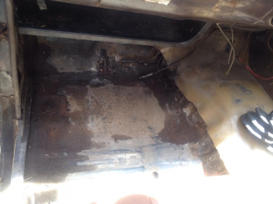 ขายโตโยม้าดำช่วงสั้นดีเซลทะเบียนโอน