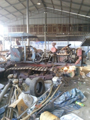 ขายรถตีนาล้อแทรค eh700 โบG8