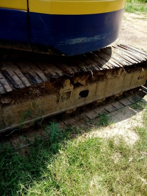 ขาย KOMATSU PC 75-6 สภาพสวยพร้อมใช้ ราคาต่อรองได้ ติดต่อได้ที่คุณ อ๊อฟ พิจิตร 086-737-9991