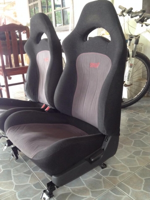 ขายเบาะ subsru1คู่  ซิ่งก็ได้ใช้งานก็ดี แปลงใส่ได้ทุกรุ่นครับ