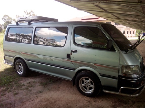 toyota  ปี40 /2800 แรงม้่า