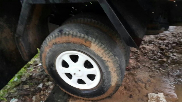 รถอีซูซุ 6 ล้อดั้ม NPR 150 แรงม้า. ปี 53 ( รถวิ่ง 93,xxx กม. ) สนใจติดต่อ 081 - 6079515 รถอีซูซุ 6 ล้อดั้ม NPR 150 แรงม้า. ปี 53 ( รถวิ่ง 93,xxx กม. ) สนใจติดต่อ 081 - 6079515