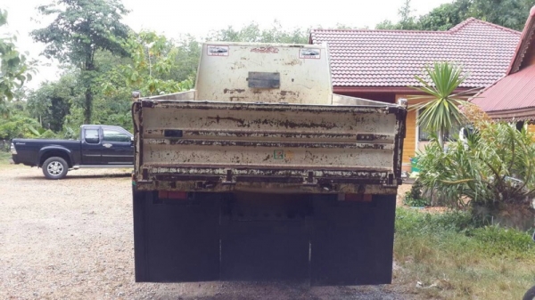 รถอีซูซุ 6 ล้อดั้ม NPR 150 แรงม้า. ปี 53 ( รถวิ่ง 93,xxx กม. ) สนใจติดต่อ 081 - 6079515 รถอีซูซุ 6 ล้อดั้ม NPR 150 แรงม้า. ปี 53 ( รถวิ่ง 93,xxx กม. ) สนใจติดต่อ 081 - 6079515