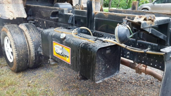 รถอีซูซุ 6 ล้อดั้ม NPR 150 แรงม้า. ปี 53 ( รถวิ่ง 93,xxx กม. ) สนใจติดต่อ 081 - 6079515 รถอีซูซุ 6 ล้อดั้ม NPR 150 แรงม้า. ปี 53 ( รถวิ่ง 93,xxx กม. ) สนใจติดต่อ 081 - 6079515