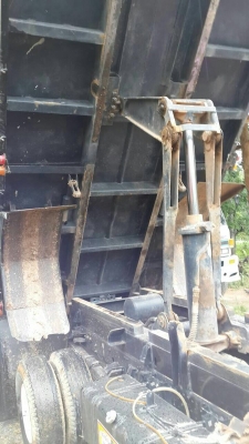 รถอีซูซุ 6 ล้อดั้ม NPR 150 แรงม้า. ปี 53 ( รถวิ่ง 93,xxx กม. ) สนใจติดต่อ 081 - 6079515 รถอีซูซุ 6 ล้อดั้ม NPR 150 แรงม้า. ปี 53 ( รถวิ่ง 93,xxx กม. ) สนใจติดต่อ 081 - 6079515