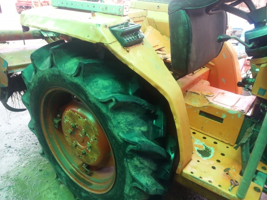 คูโบต้าL1-24 4 WD พวงมาลัยเพาเวอร์ ใบมีด โรตารี่