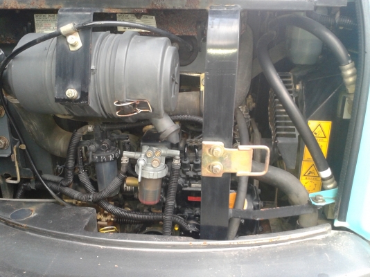 ต้องการขายรถแบคโฮยี่ห้อ  kobelco-sk35sr-2e รถนอกนำเข้าจากญี่ปุ่น