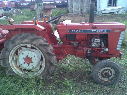 รถไถ ISEKI TS1700 ใส่แบตฯใช้งานได้เลย ลดกระหน่ำเหลือ 40000 รถไถ ISEKI TS1700 ใส่แบตฯใช้งานได้เลย ลดกระหน่ำเหลือ 40000